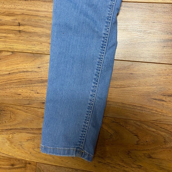 TOPSHOP Light-wash Skinny Jeans💎 - Picture 7 of 9